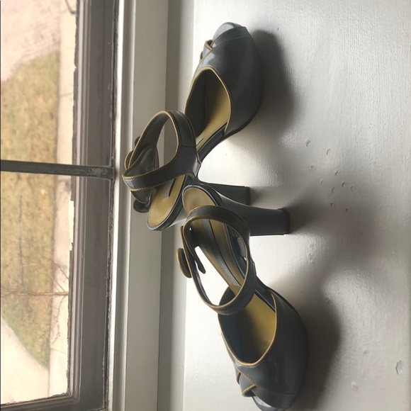 Chinese laundry retro heels - Picture 2 of 4